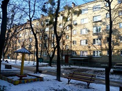 Бучанский район, г. Ирпень, Мира ул., 14