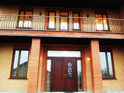 Броварской район, с. Пуховка, Центральная ул., 20