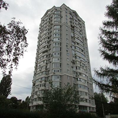 Київ, Леся Курбаса просп., 7Б