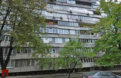 Павла Тичини просп., 12