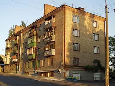 Киев, Иоанна Павла II ул., 10 К3