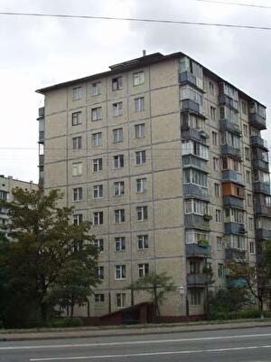 Соборности просп., 13
