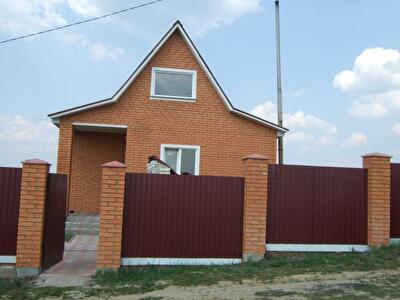 Киево-Святошинский район, с. Бузовая, Бориса Комарова ул., 8