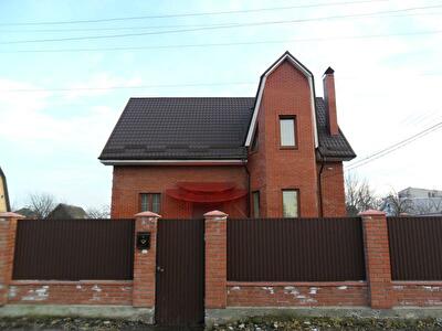 Киево-Святошинский район, с. Тарасовка, Медоева ул., 6