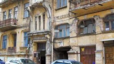 Киевляне призывают столичную власть отремонтировать аварийные дома