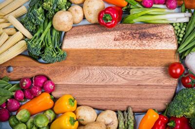 Где в Украине жить дешевле: зарплаты и цены на продукты в регионах