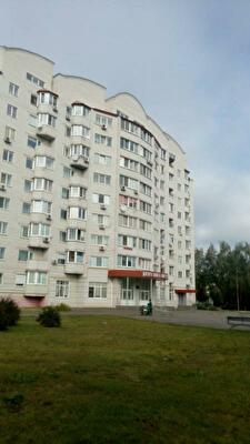 Васильківський район, смт Глеваха, Вокзальна вул., 22