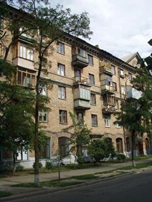 Юрия Пасхалина ул., 9