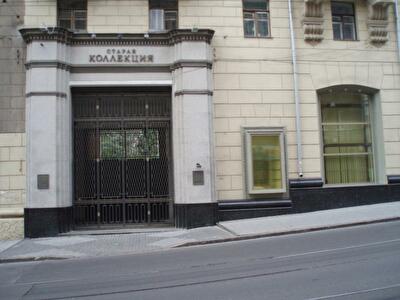 Героев Харькова просп., 2/2