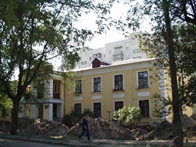 Чуриловская ул., 3