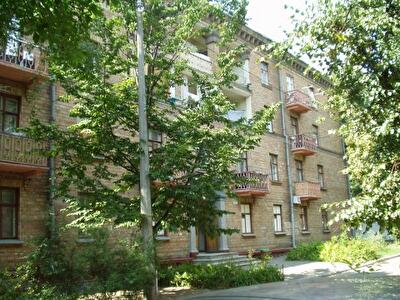 Максима Кривоноса ул., 12А