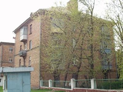 Киев, Максима Кривоноса ул., 14