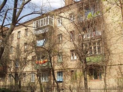 Киев, Семьи Идзиковских ул., 23