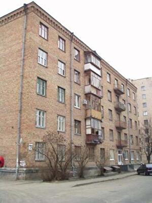 Семьи Идзиковских ул., 39