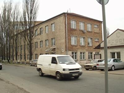 Машинобудівна вул., 50