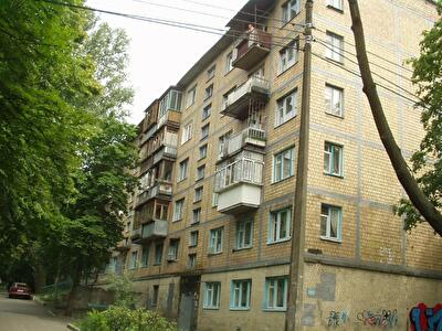 Владимира Сальского ул., 31