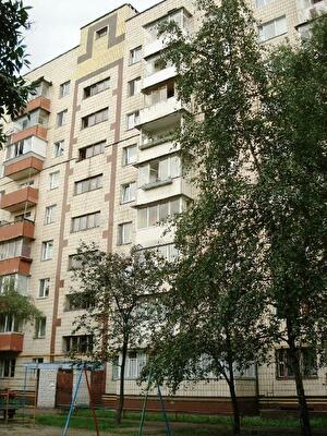 Романа Шухевича просп., 24