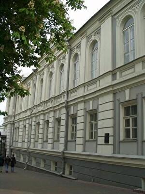 Киев, Богдана Хмельницкого ул., 11