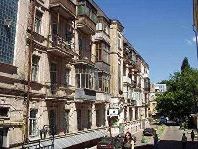 Киев, Богдана Хмельницкого ул., 50А