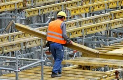Старт сезона: для кого есть работа в строительстве и какие зарплаты предлагают