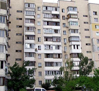 Драгоманова ул., 5