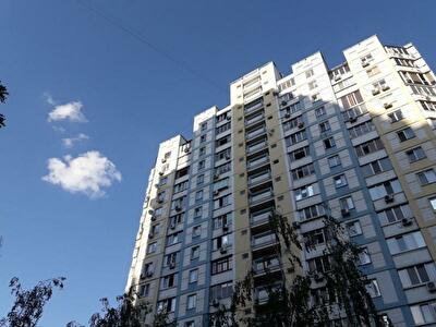 Драгоманова ул., 8