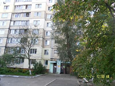 Академіка Корольова просп., 18