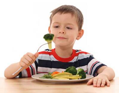 Питание в школах и детсадах: контроль и запрещенные продукты (ИНФОГРАФИКА)