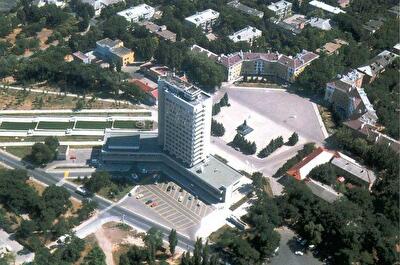 г. Черноморск, Мира просп., 1