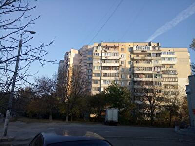 Владимира Сальского ул., 43