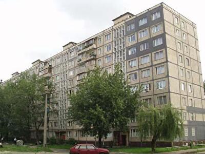 Шумського Юрія вул., 10