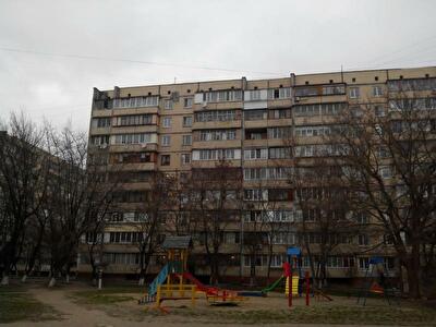 Академіка Корольова просп., 8