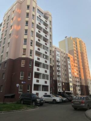 Харків, Героїв Харькова просп., 131В