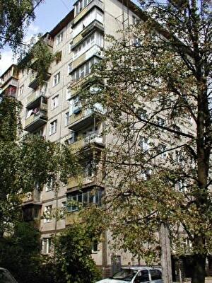 Вацлава Гавела бул., 35/2