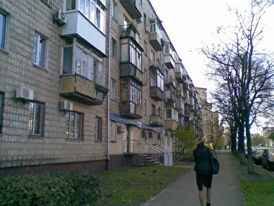 Соборности просп., 7