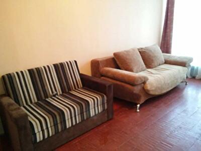 Обухівський район, м. Українка, Дніпровський просп., 25