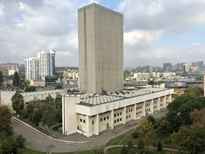 Голосіївський просп., 11