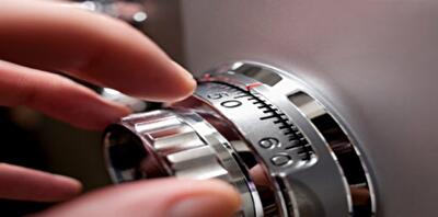 Бизнес на наличных: кто заказывает услуги «конвертаторов»