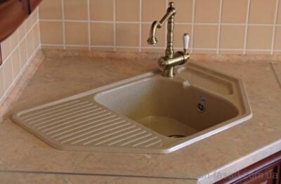 Где в Киеве нет горячей воды