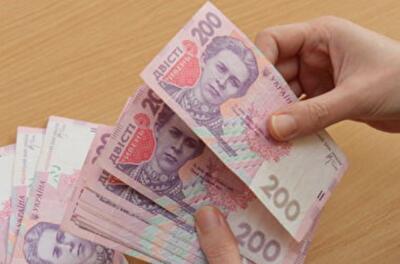 Стало известно сколько украинцы отдают за комуналку