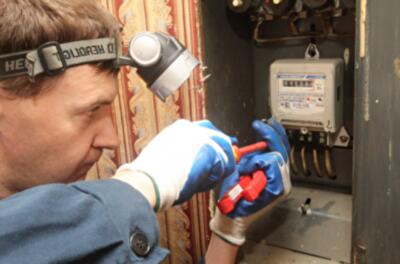 Чем многозонный электросчетчик отличается от обычного и почему платить по нему выгоднее 