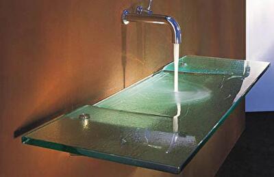 У кого в Киеве отключили горячую воду