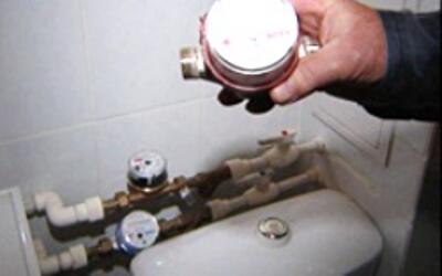 Как киевлянам вызвать мастера для поверки счетчиков горячей воды