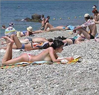 Кто должен убирать одесские пляжи