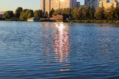 Что случилось с озером Солнечное на Позняках