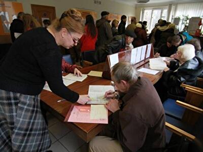 Как в очереди за субсидией можно лишиться паспорта