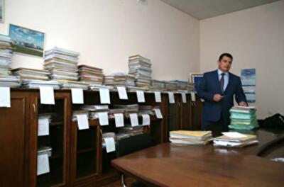 Экскурсия по антикоррупционному бюро Украины: что происходит за тонированными стеклами