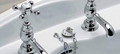 По каким киевским адресам сегодня отключили горячую воду