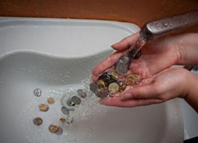 Как киевлянам посчитали стоимость воды в мае 