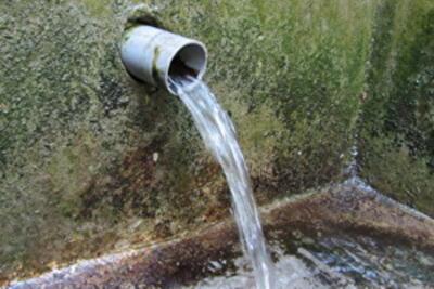 Звідки потрапляє вода в оселі львів'ян?